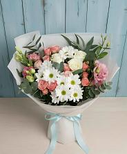 Букет цветов из:  Розы, Лизиантусы и Хризантемы в Советском Республики Марий Эл