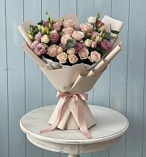 Букет цветов из:  Розы и Лизиантусы #REPLACE_PRED# Советском Республики Марий Эл