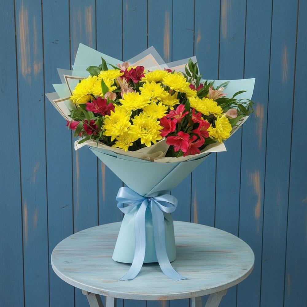 Букет цветов из: Альстромерии и Хризантемы в Советском Республики Марий Эл
