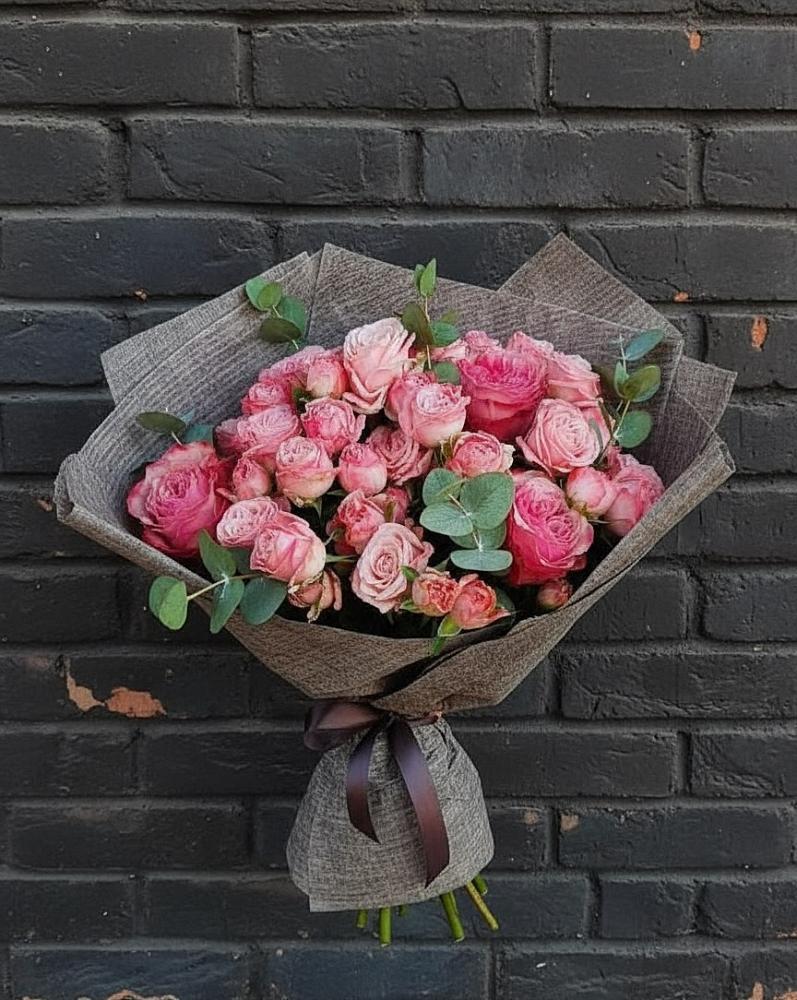 Букет цветов из: Розы в Советском Республики Марий Эл