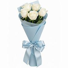 Букет 5 Белых роз Проуд в Советском Республики Марий Эл
