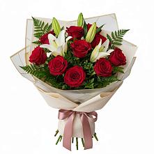 Букет цветов из:  Лилии и Розы в Советском Республики Марий Эл