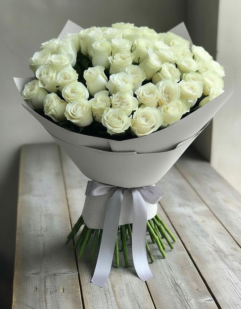 Букет 35 Белых роз в Советском Республики Марий Эл