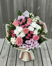 Букет цветов из:  Альстромерии, Гвоздики, Розы и Хризантемы в Советском Республики Марий Эл
