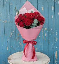 Букет цветов из:  Розы в Советском Республики Марий Эл