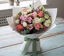 Букет цветов из:  Розы, Лизиантусы и Гвоздики #REPLACE_PRED# Советском Республики Марий Эл