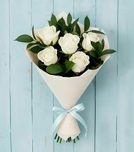 Букет цветов из:  Розы в Советском Республики Марий Эл