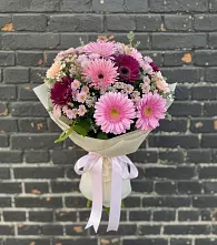 Букет цветов из:  Герберы и Хризантемы #REPLACE_PRED# Советском Республики Марий Эл