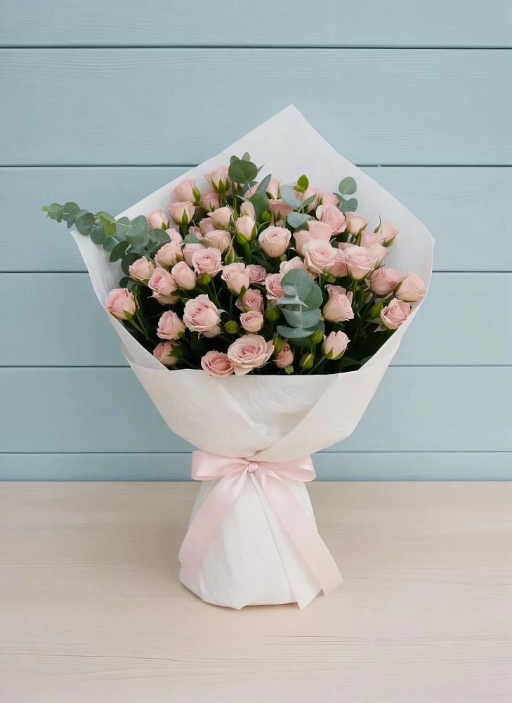 Букет цветов из: Розы в Советском Республики Марий Эл