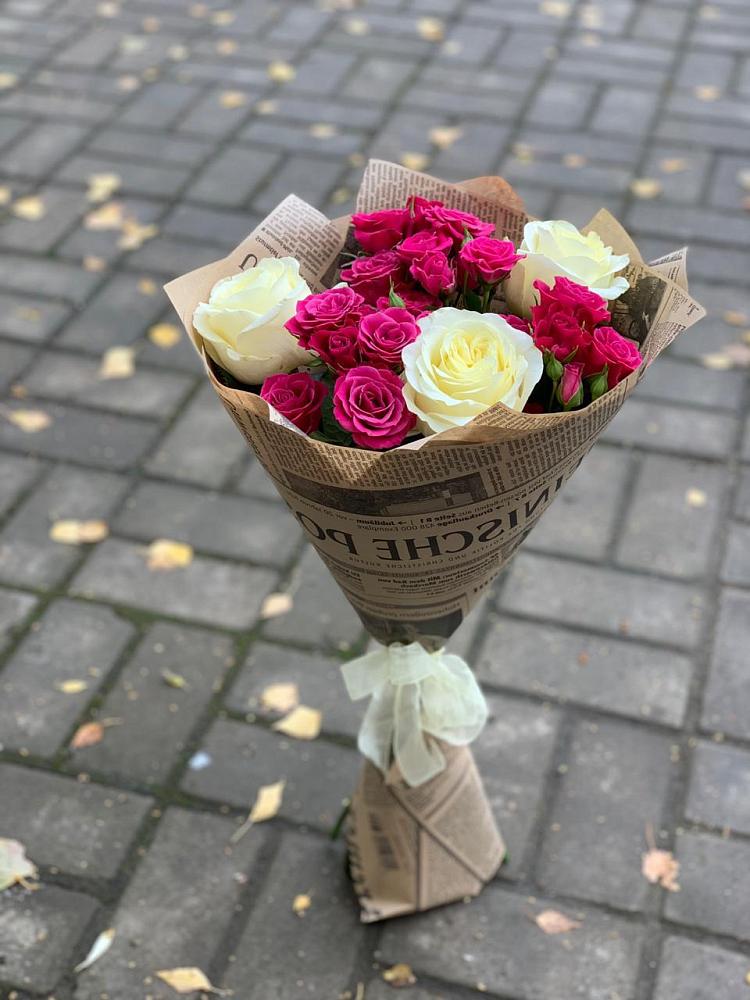 Букет цветов из: Розы в Советском Республики Марий Эл